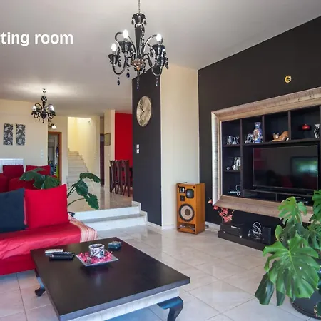 Вилла Helmata With Privecy Аргостолион