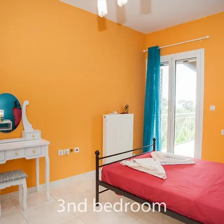 Helmata With Privecy Вилла